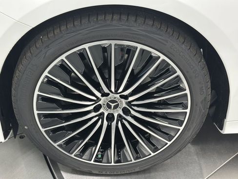 New 2026 Mercedes-Benz E 350 Sedan image 12