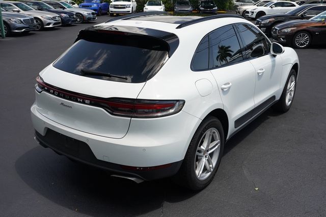 Used 2020 Porsche Macan AWD/4WD image 13
