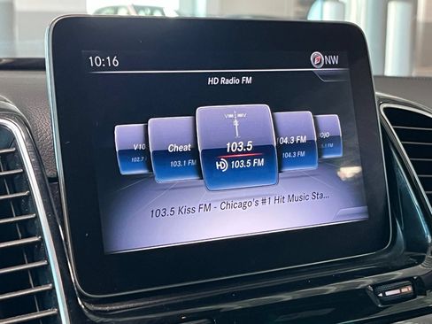 Used 2019 Mercedes-Benz GLS 450 4MATIC image 23