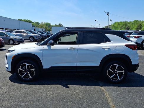 Certified 2023 Chevrolet TrailBlazer RS AWD/4WD image 4