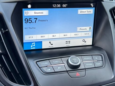 Used 2018 Ford Escape SE w/ SE Sport Appearance Package image 20