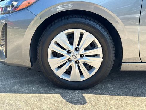 Used 2024 Nissan Sentra S FWD image 10