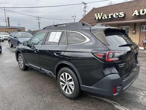 Used 2022 Subaru Outback Premium AWD/4WD image 8