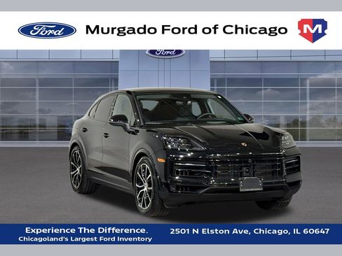 Used 2025 Porsche Cayenne Coupe AWD/4WD image 1