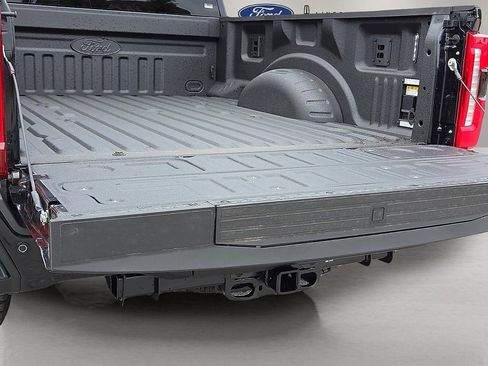 New 2026 Ford F350 Lariat w/ Tremor Off-Road Package AWD/4WD image 9