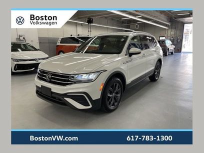 Used 2023 Volkswagen Tiguan SE