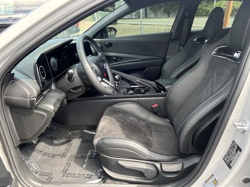 Certified 2025 Hyundai Elantra N image 10