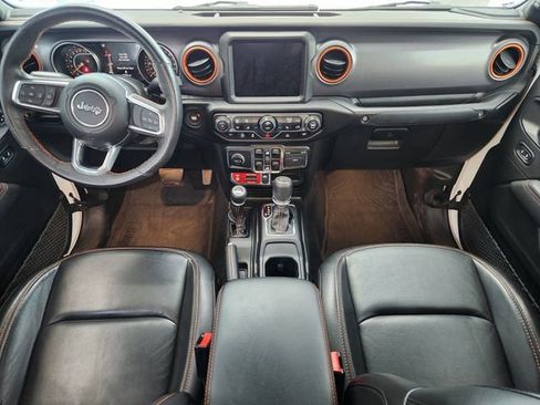 Used 2023 Jeep Gladiator Mojave w/ Cold Weather Group image 22