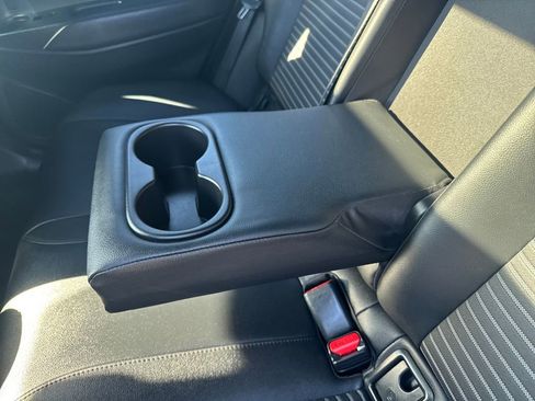 Used 2025 Toyota Corolla Cross AWD Hybrid image 36