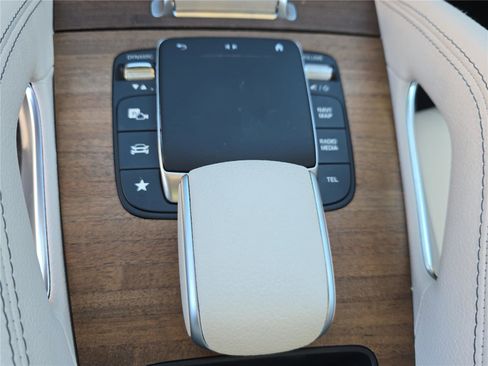 Used 2023 Mercedes-Benz GLE 450 4MATIC image 20