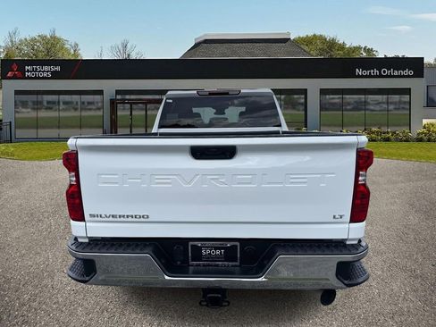 Used 2024 Chevrolet Silverado 2500 LT image 4