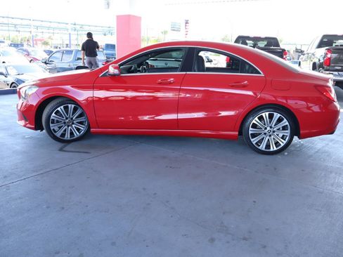 Used 2018 Mercedes-Benz CLA 250 4MATIC image 10