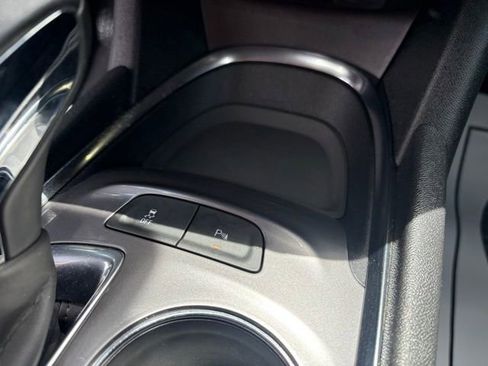 Used 2024 Chevrolet Malibu LT w/ Sport Edition FWD image 21