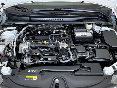 Used 2026 Toyota Corolla LE FWD image 11