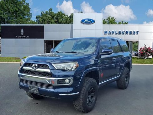 Used 2014 Toyota 4Runner Limited AWD/4WD image 2