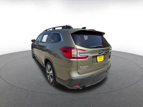 Used 2024 Subaru Ascent Premium w/ Convenience Package AWD/4WD image 10