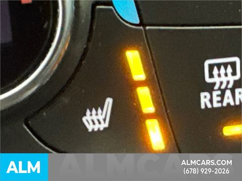 Used 2024 Chevrolet Malibu LT image 35