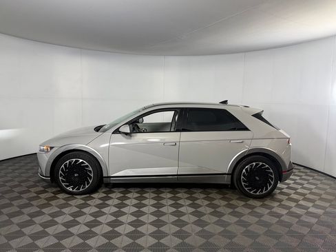 Used 2024 Hyundai Ioniq 5 Limited AWD/4WD image 3