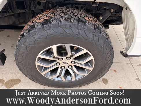 Used 2021 Ford F150 Lariat w/ Trailer Tow Package AWD/4WD image 7