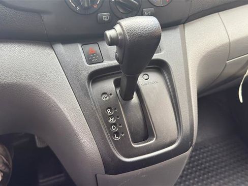 Used 2015 Nissan NV200 SV w/ Technology Package FWD image 26