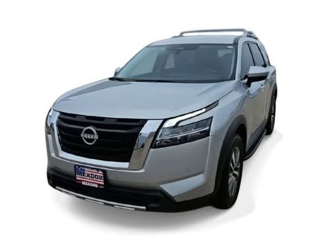 Used 2023 Nissan Pathfinder SL FWD image 3