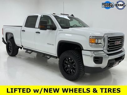 Used 2019 GMC Sierra 2500 4x4 Crew Cab w/ Sierra Convenience Package