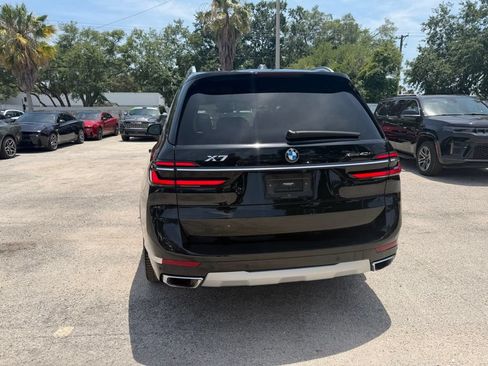 Used 2023 BMW X7 xDrive40i AWD/4WD image 5