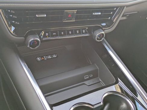 New 2026 Chevrolet Tahoe Premier image 23