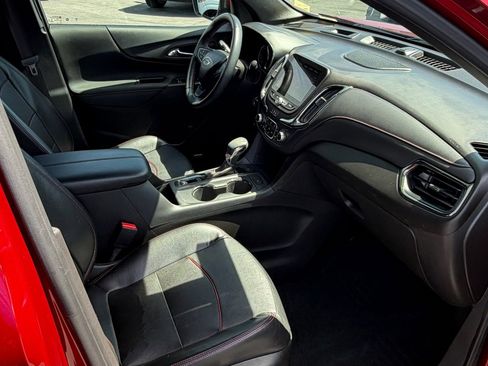Used 2023 Chevrolet Equinox RS w/ RS Leather Package AWD/4WD image 19