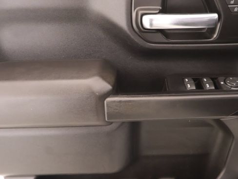 Used 2023 Chevrolet Silverado 1500 Custom AWD/4WD image 14