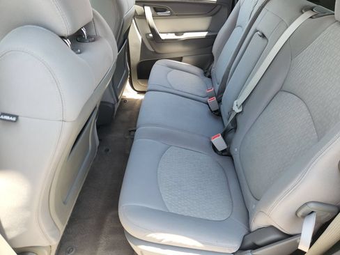 Used 2016 GMC Acadia SLE FWD image 27