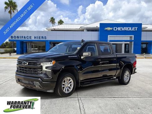 Used 2023 Chevrolet Silverado 1500 RST RWD image 2