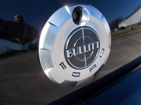 Used 2009 Ford Mustang GT image 33