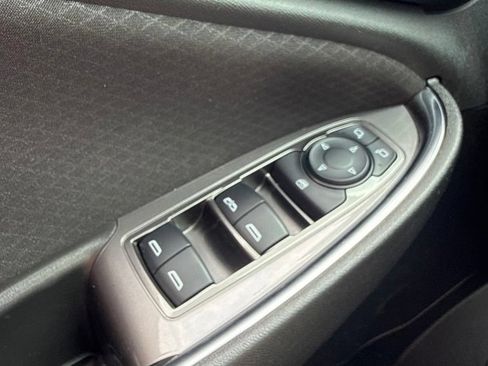 Used 2022 Chevrolet Malibu LT FWD image 25