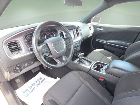 Used 2020 Dodge Charger SXT image 23
