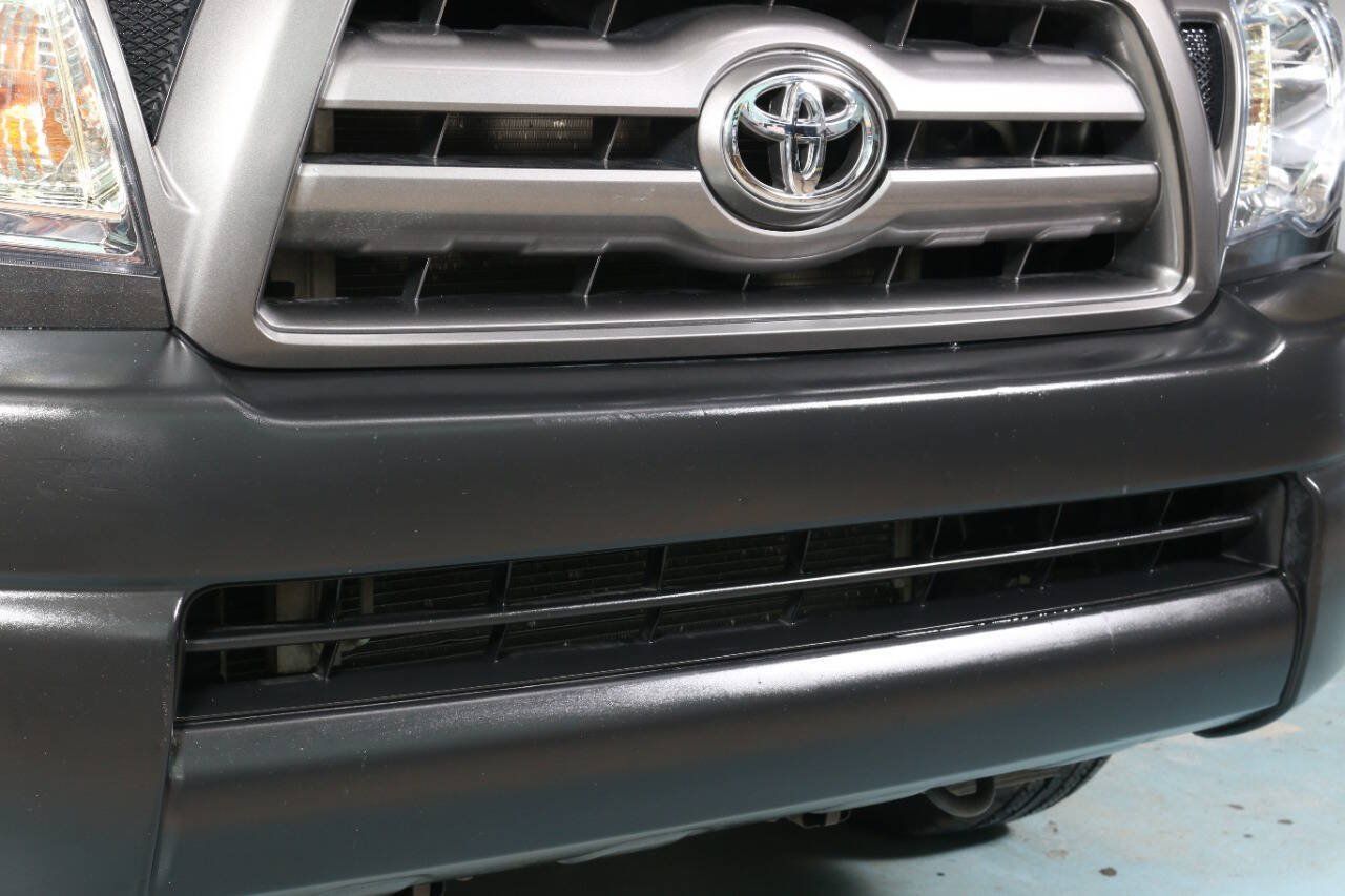 Used 2011 Toyota Tacoma 2WD Regular Cab image 6