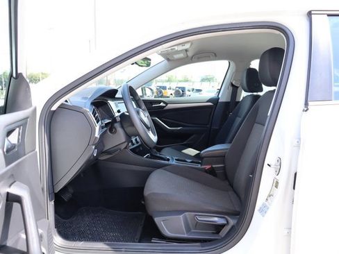 Used 2021 Volkswagen Jetta S FWD image 9