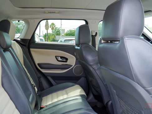 Used 2016 Land Rover Range Rover Evoque HSE Dynamic image 24