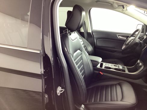 Used 2024 Ford Edge SEL w/ Convenience Package AWD/4WD image 8