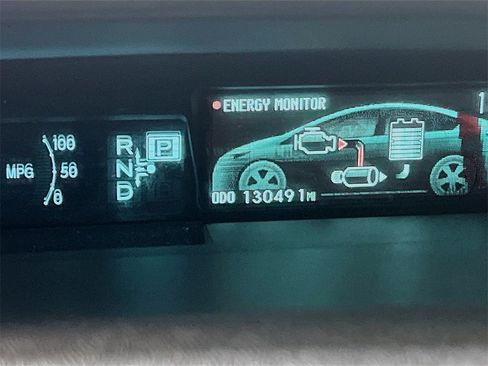 Used 2015 Toyota Prius Two image 11