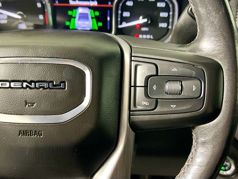 Used 2020 GMC Sierra 1500 Denali w/ Technology Package image 19