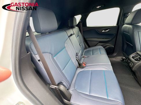 Used 2024 Chevrolet Blazer RS image 32