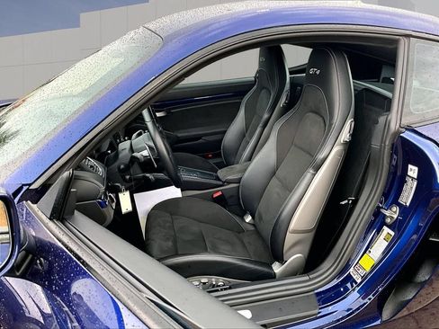 Certified 2021 Porsche 718 Cayman GT4 RWD image 5
