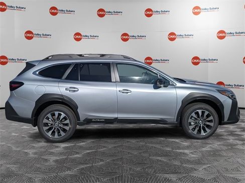 New 2025 Subaru Outback Limited image 4