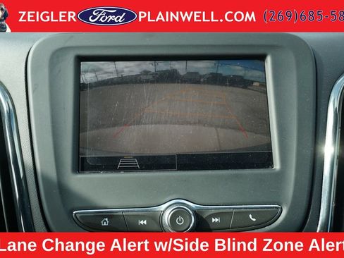 Used 2023 Chevrolet Equinox RS w/ LPO, Floor Liner Package FWD image 19