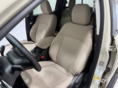 Used 2025 Ford Ranger XLT w/ FX4 Off-Road Package image 14