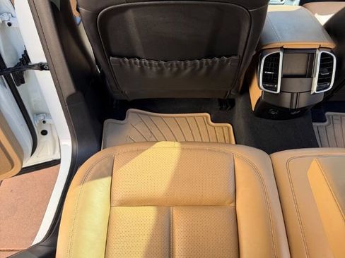 Used 2017 Porsche Cayenne S Platinum w/ Premium Package (PJW) image 24