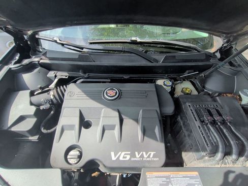 Used 2015 Cadillac SRX Luxury w/ Driver Awareness Package image 11