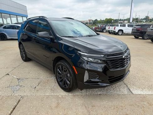 Used 2024 Chevrolet Equinox RS w/ RS Leather Package AWD/4WD image 7