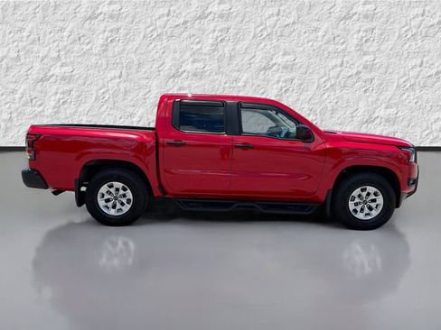 Used 2025 Nissan Frontier S RWD image 2